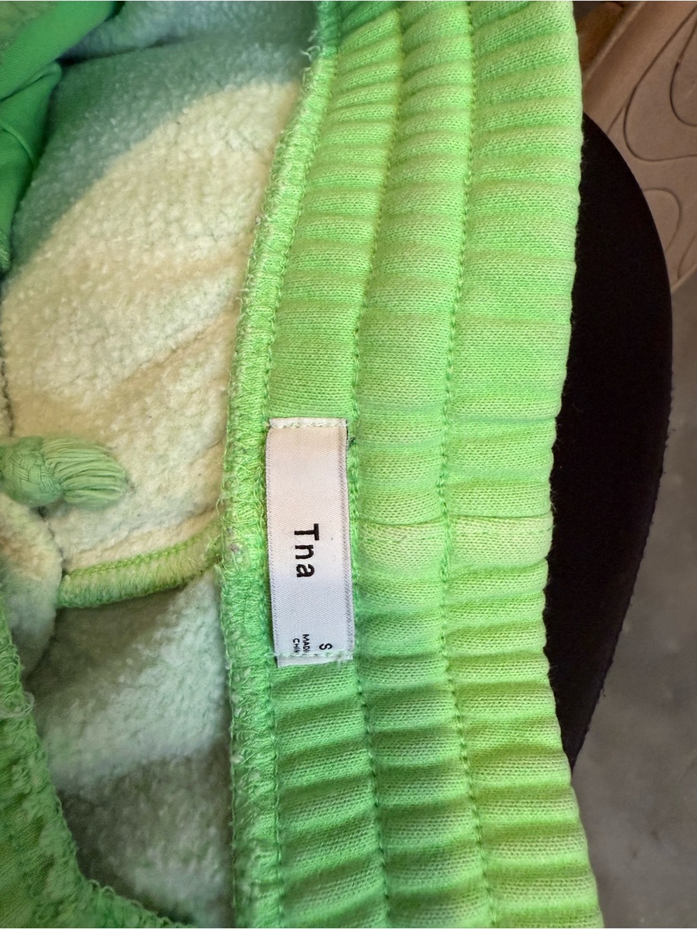 TNA Neon Lime Sherpa-Lined Sweatpants - Picture 3 of 3